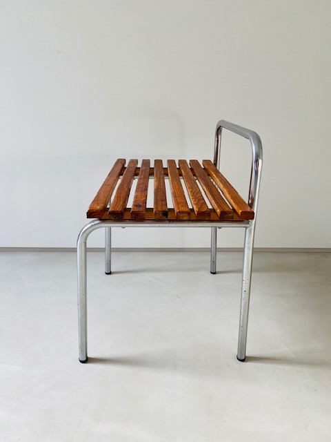 "les Arcs" luggage rack by Charlotte Perriand - Image 9
