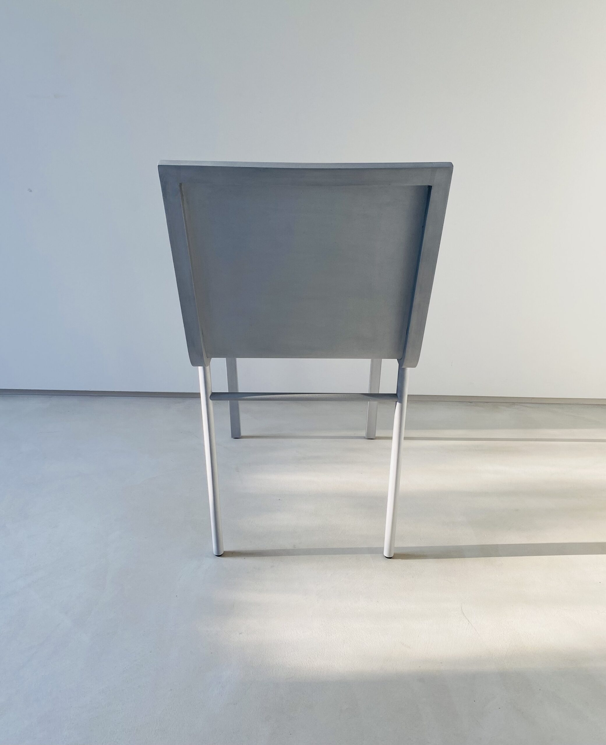 chair no° II by Maarten Van Severen - Image 5