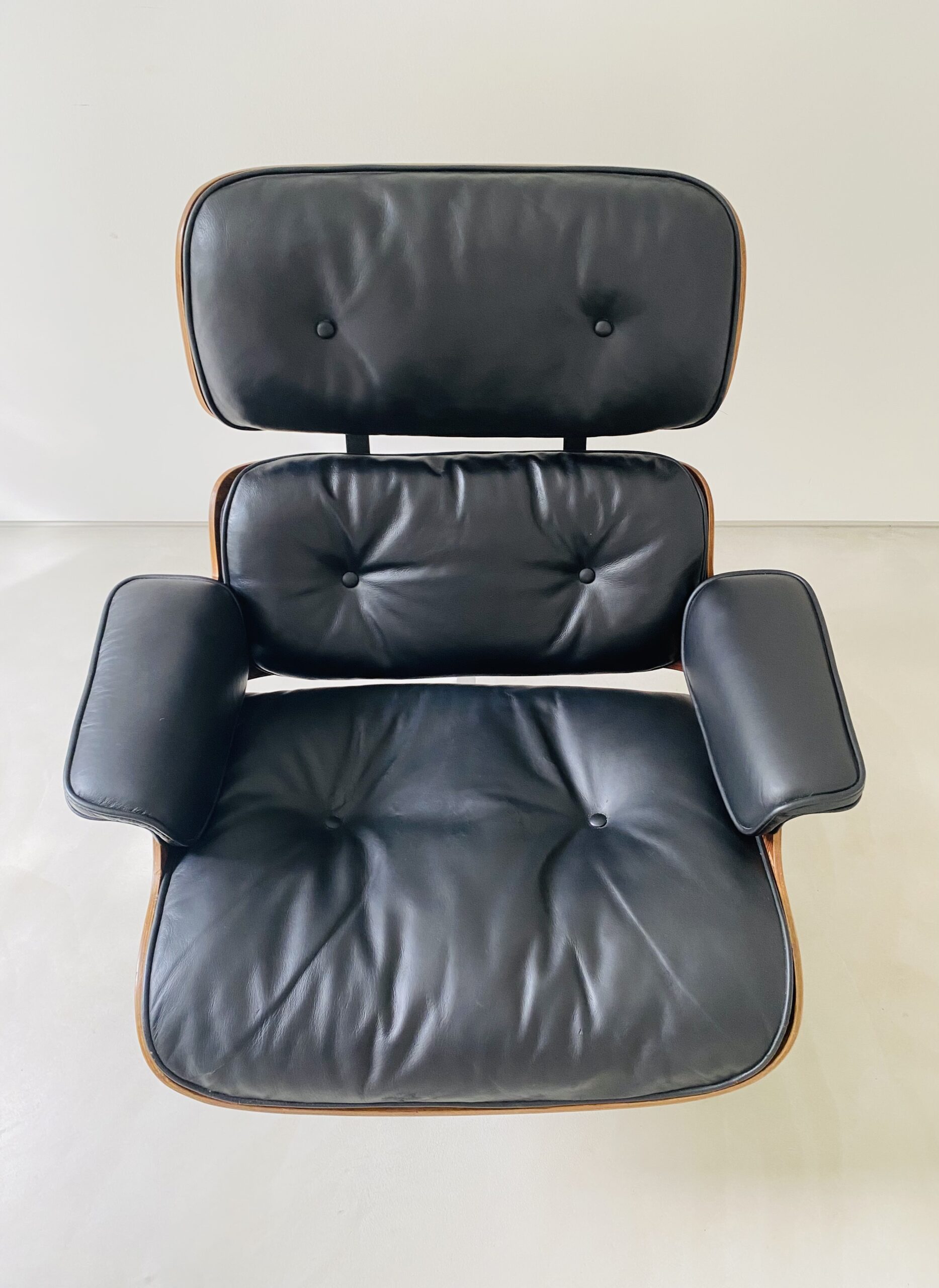 Early Eames Lounge Chair by Charles & Ray Eames for Herman Miller - Image 2